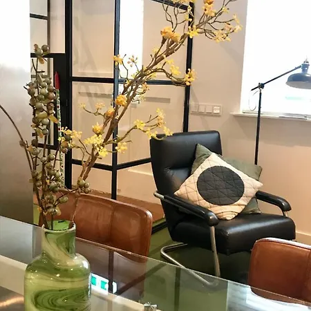 Appartement Zaanweg 20